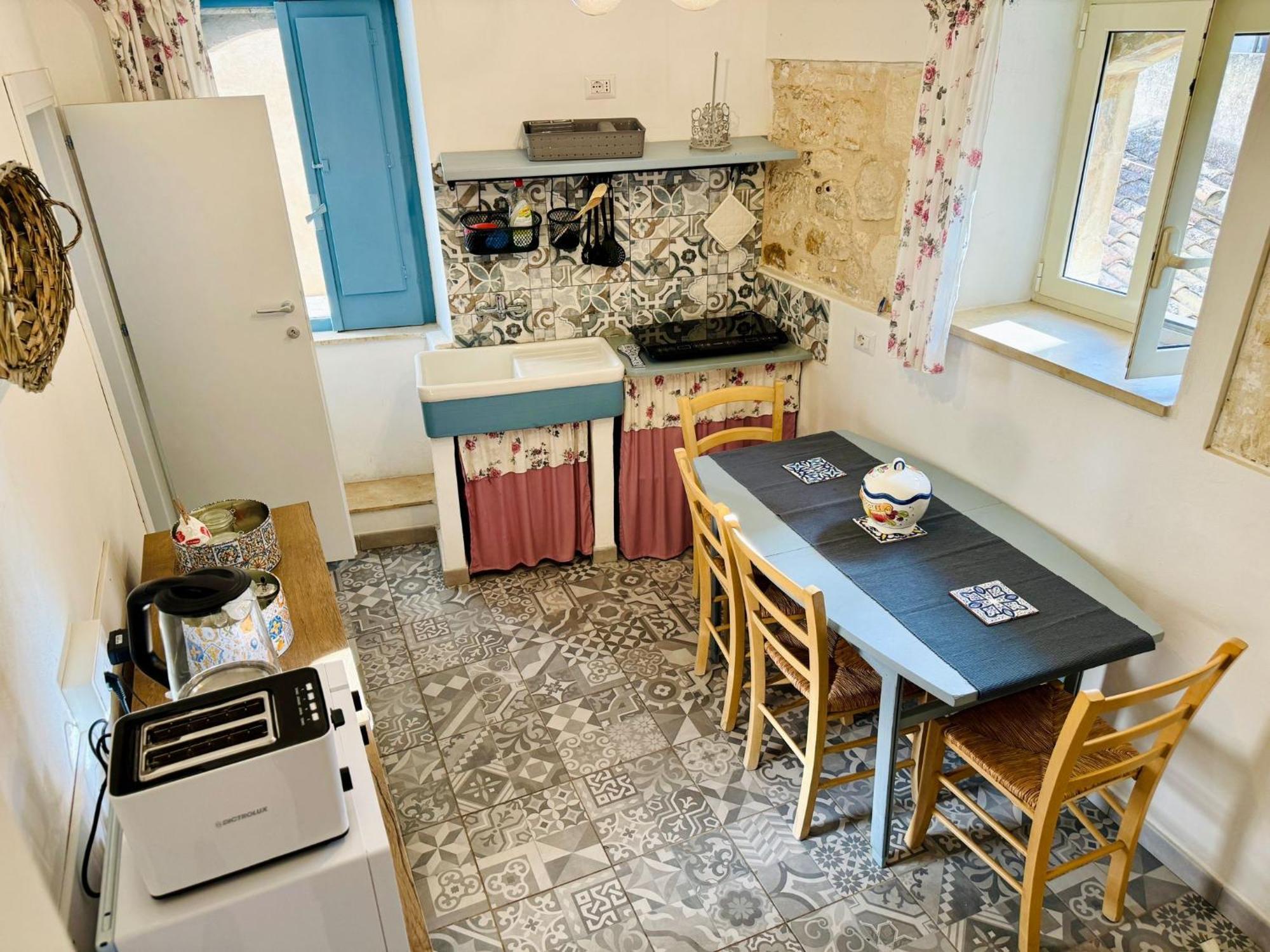 La Casa D'Ila Villa Modica Buitenkant foto